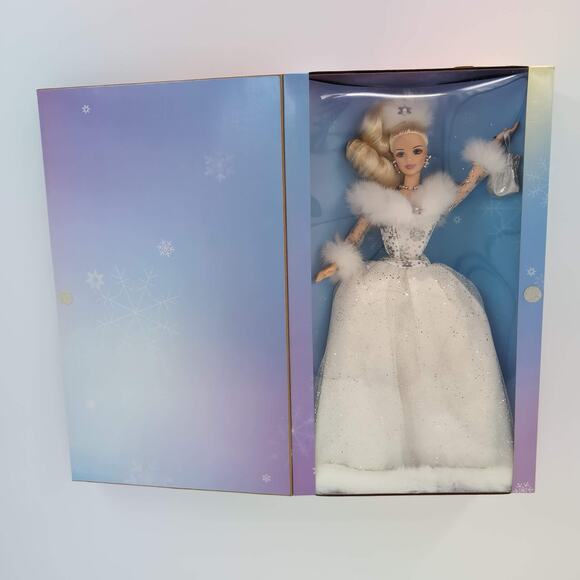 Winter's Reflection Barbie 2002 Vintage Collectible Mattel 55682 Doll - NRFB - Picture 3 of 16